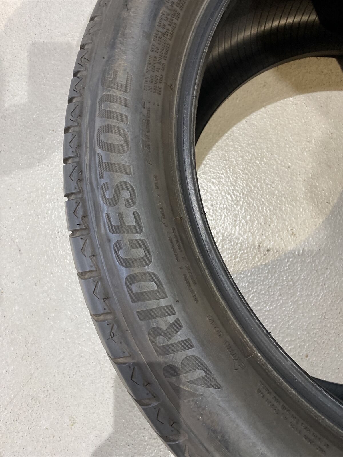BMW X5 G05 X6 G06 BRIDGESTONE SOMMERREIFEN RSC RUNFLAT 305 40 R20 112Y DOT2119
