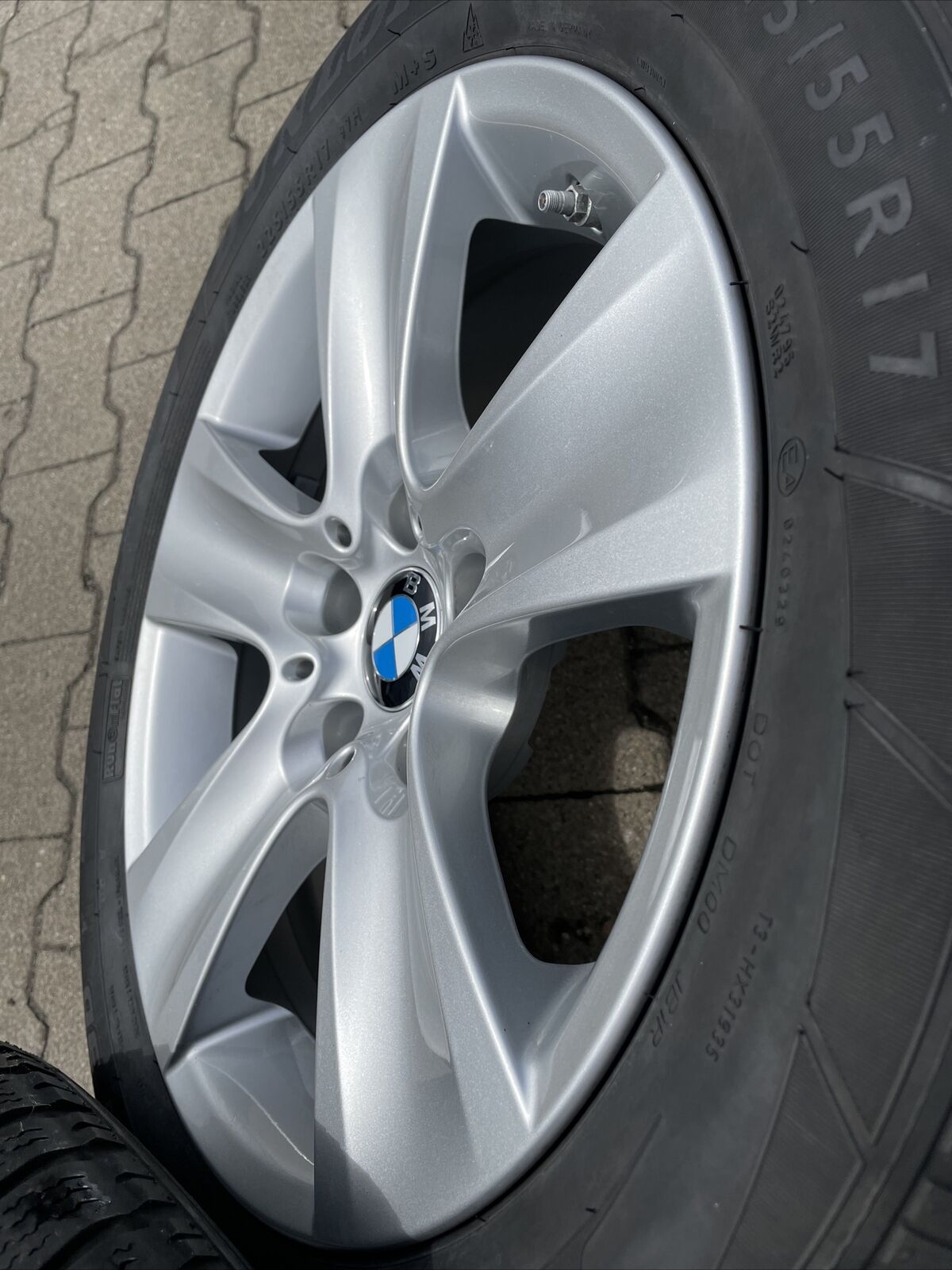 BMW F10 F11 F12 Style 327 Alufelgen 225 55 R17 97H Winterreifen RSC 6790172 RDCI