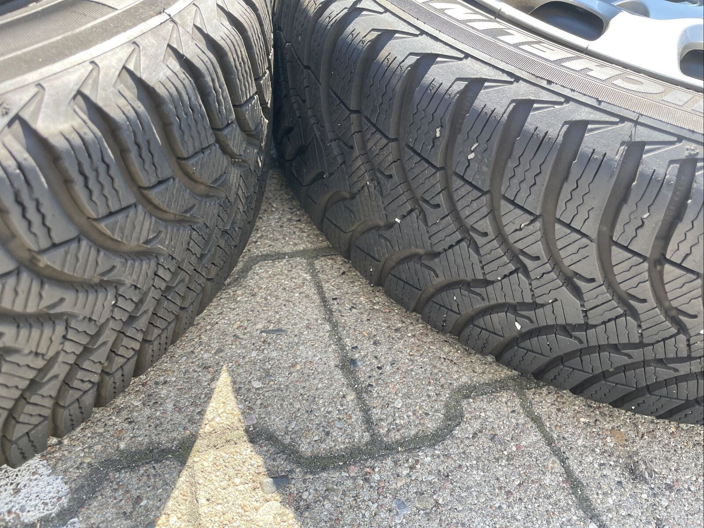 MINI COOPER ONE F56 F55 F57 Winterreifen RDCI 175 65 R15 84H MICHELIN RADKAPPEN