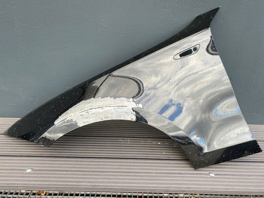 1x ORIGINAL BMW E87 E81 E82 E88 Kotflügel LINKS Seitenwand 7133227