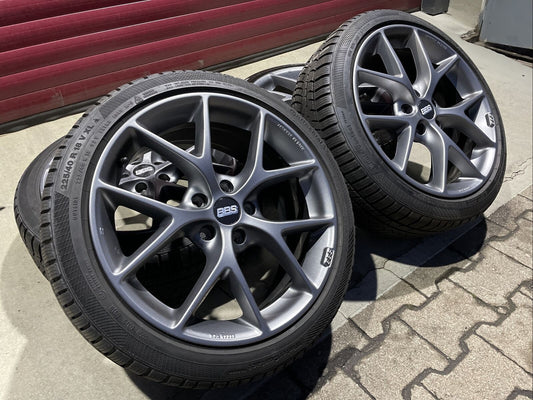 BBS SR16 Alufelgen WINTERREIFEN 225 40 R18 92V XL AUDI 8V 8J 0345134 KBA 49585