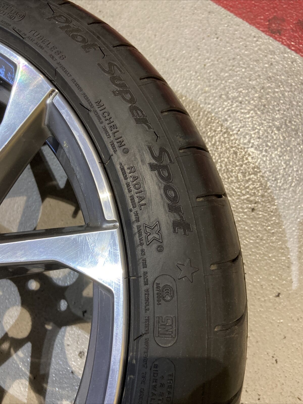 1x BMW Z4 G29 V Speiche 772 Alufelge 6883642 MICHELIN 275 35 ZR19 100Y 10Jx 19
