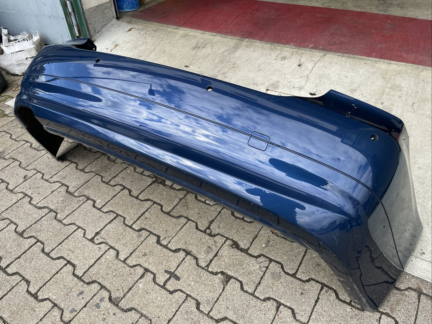 ORIGINAL BMW E90 Vorfacelift Limousine Stoßstange PDC 7058509