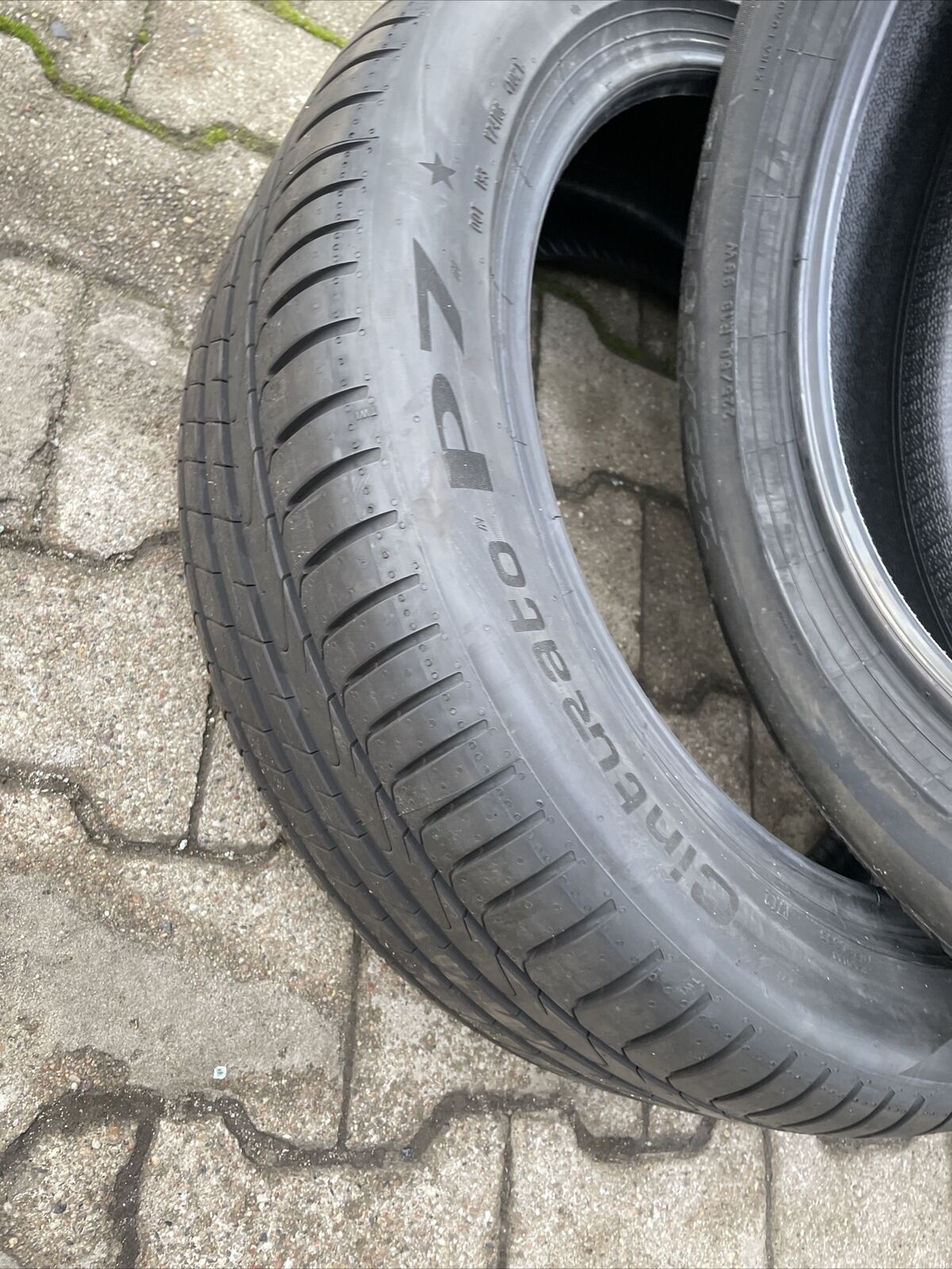 4x NEUWERTIGE 225 50 R18 99W Sommerreifen PIRELLI CINTURATO P7 DOT1021