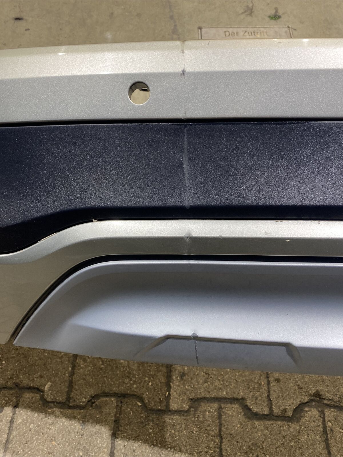 ORIGINAL BMW X3 F25 LCI FACELIFT Stoßstange mit PDC Loch Diffusor