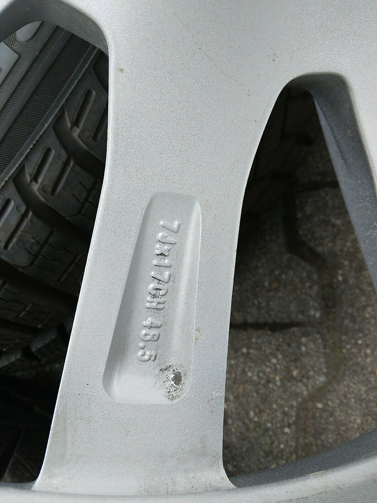 JAGUAR XE ALUFELGEN 7x17 ET48.5 VOLVO FORD Winterreifen 205 55 r17 95H GX73-1007