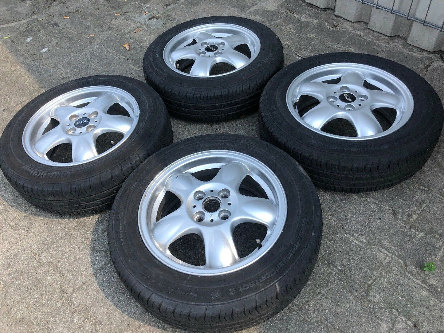 MINI Cooper R56 R50 Alufelgen 5 Star Sommerreifen 175 65 R15 84H TN 6768498
