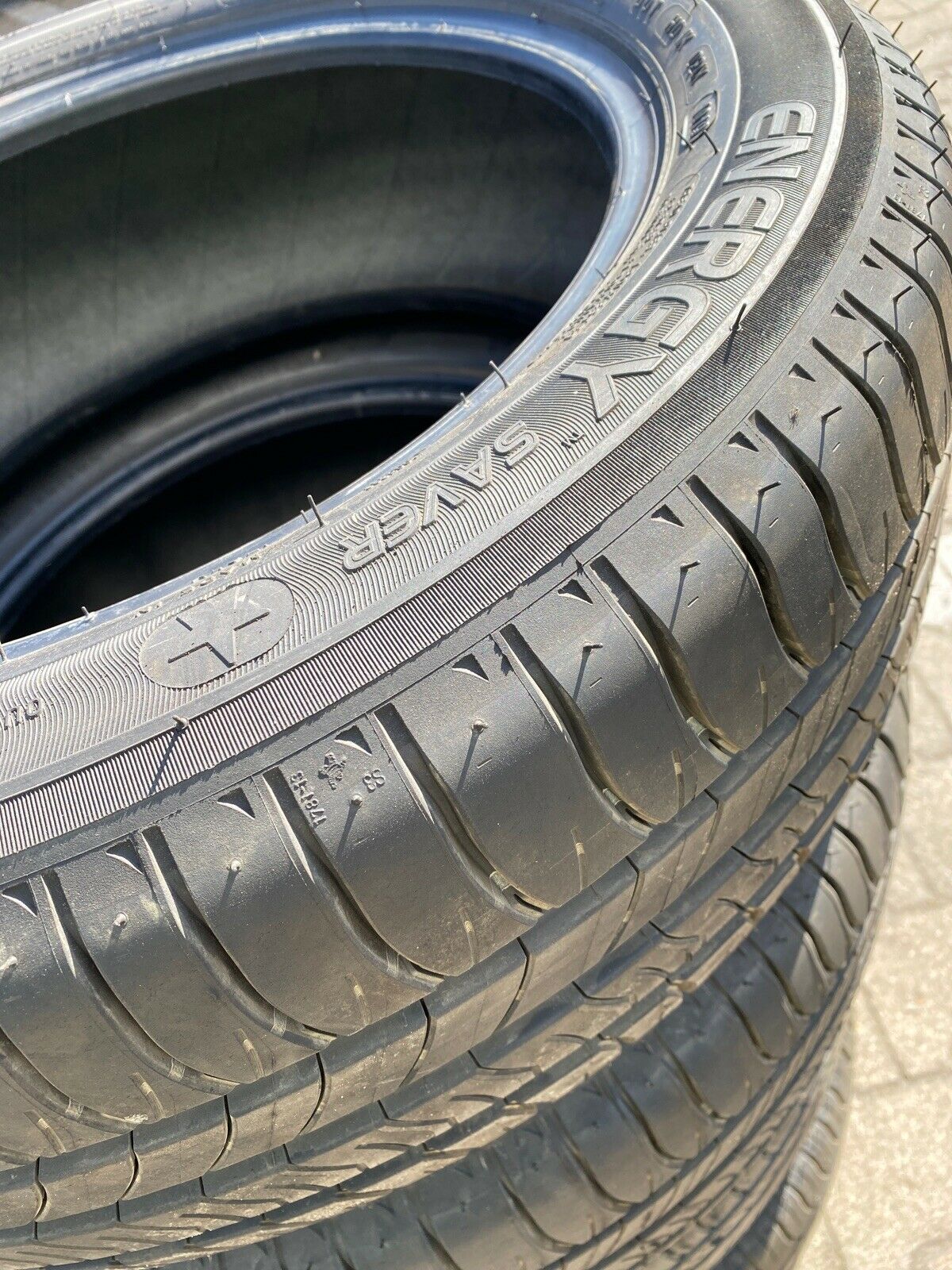 4x NEUWERTIGE BMW MINI MICHELIN ENERGY SAVER Sommerreifen 195 55 R16 87W DOT1019
