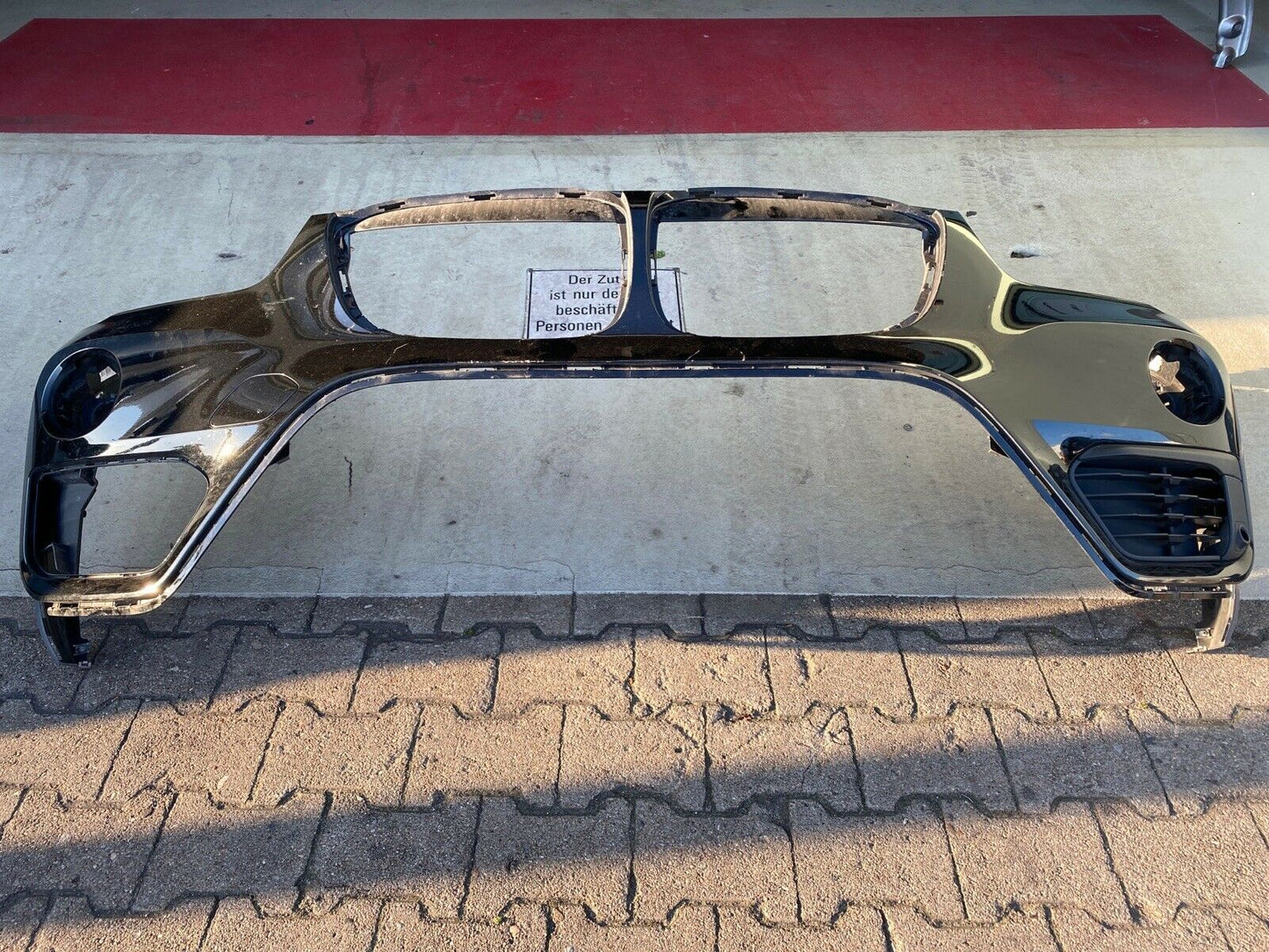 ORIGINAL BMW X1 F48 NEUESTE MODELL Stoßstange Oberteil m Gitter geschlossen PDC