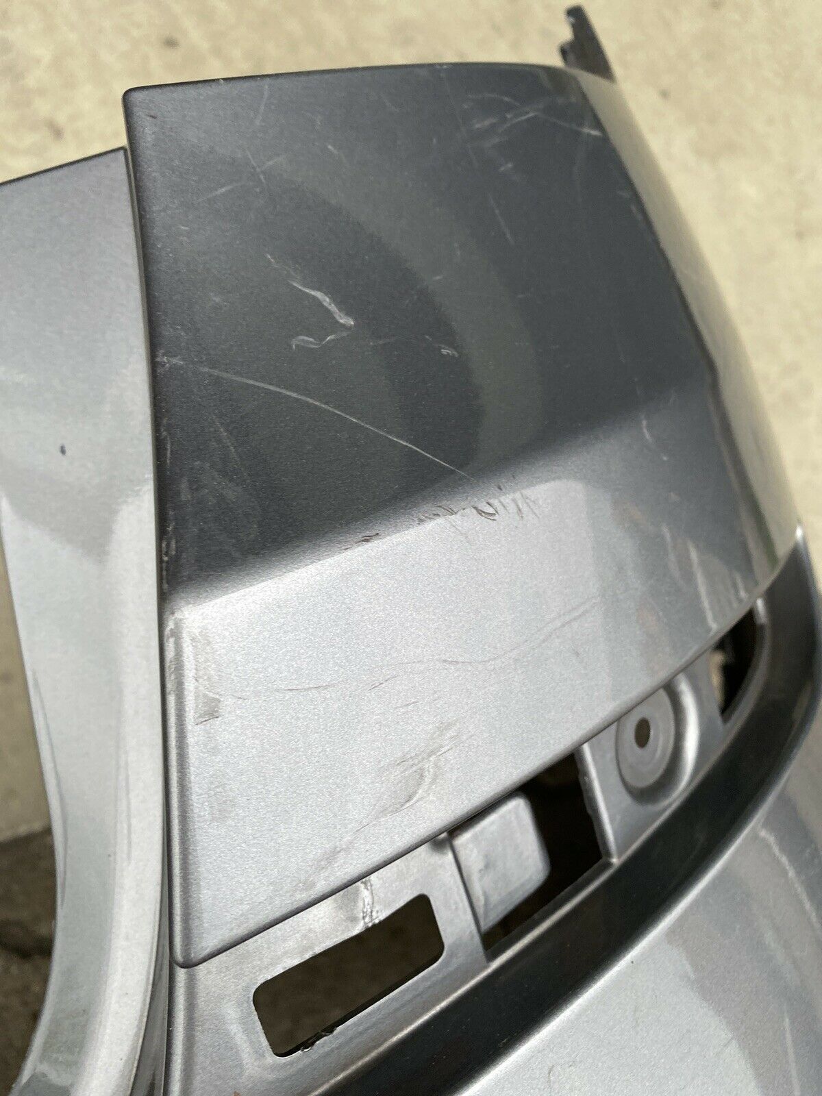 ORIGINAL BMW X3 F25 LCI FACELIFT Stoßstange mit PDC Loch Diffusor