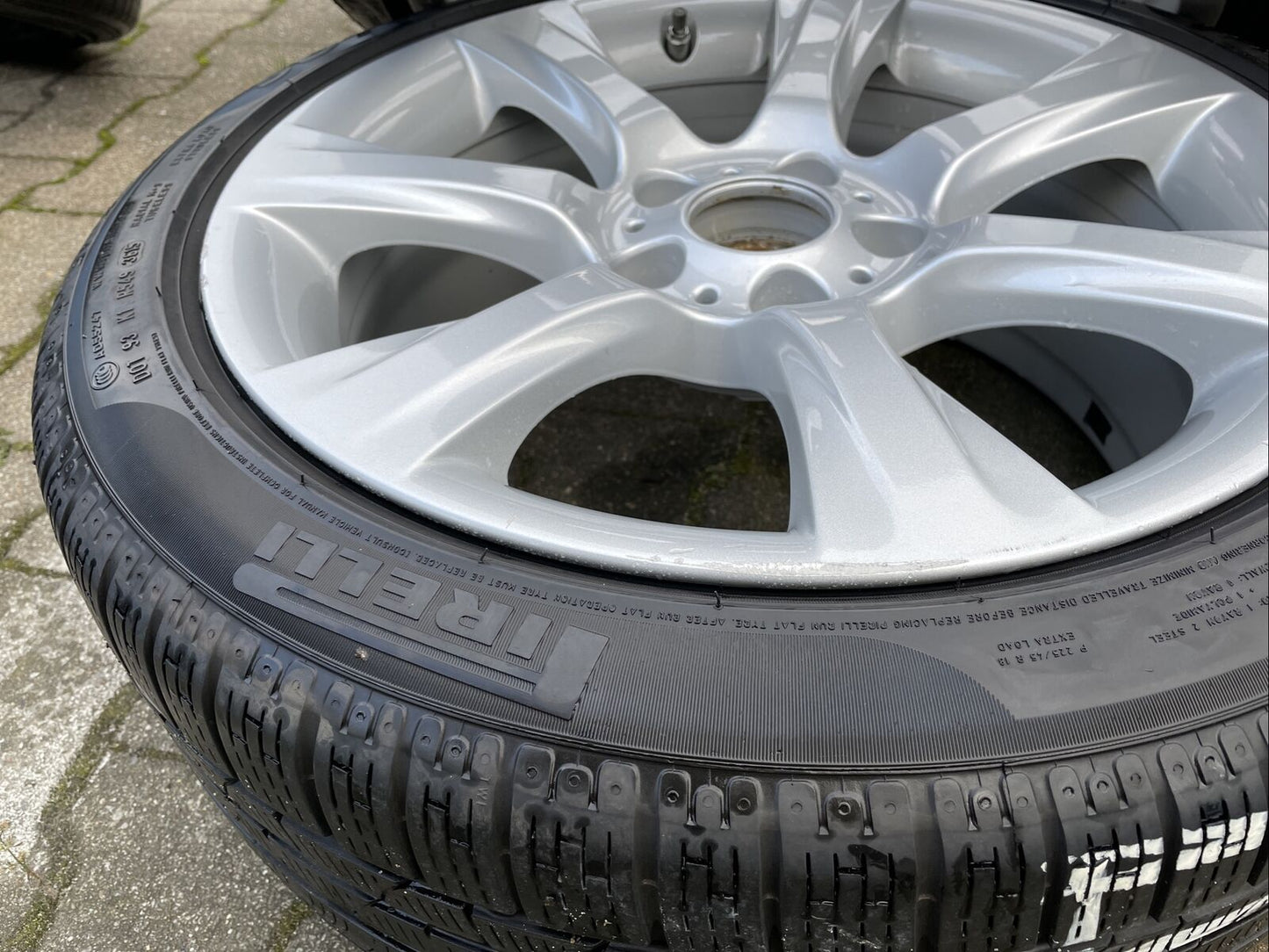 BMW F30 F31 F32 F33 F36 ALUFELGEN WINTERREIFEN 396 Style 225 45 R18 95V RDCI RSC