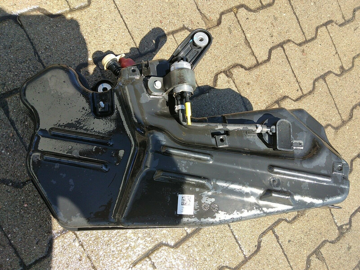 Orig BMW 1er F20 F21 LCI AdBlue SCR Tankbehälter Tank Behälter Passiv 7407232