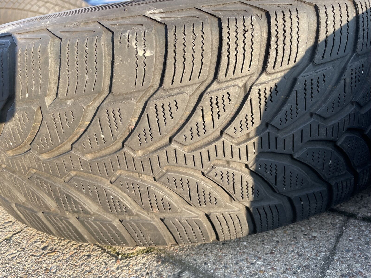 BMW F30 F31 Bridgestone RSC Winterreifen RDCI SENSOREN 205 60 R16 92H RADKAPPEN
