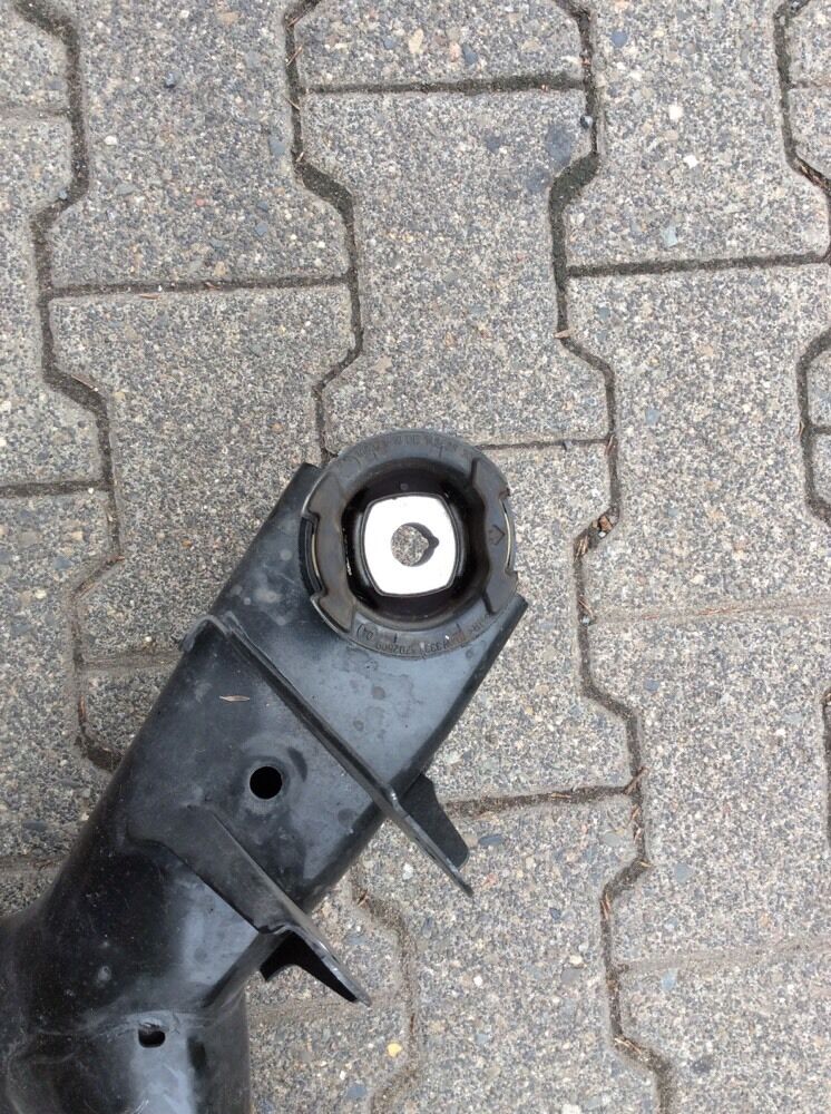 ORIGINAL BMW F20 F21 F30 F31 F35 F32 Hinterachsträger 6792505 Achse Achsträger