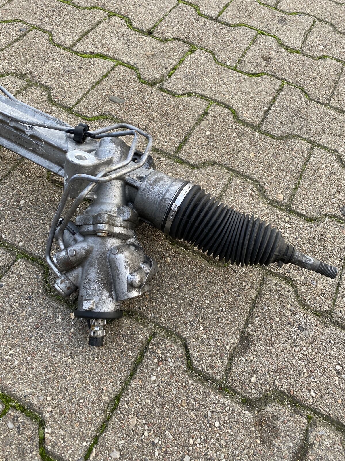 BMW F10 F11 F06 F12 F01 LENKGETRIEBE 6788651 inkl Spurstange Servotronic